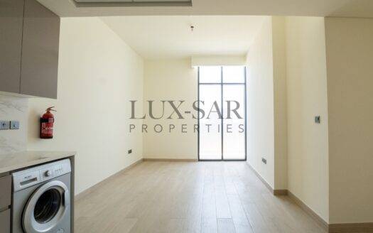 Prime Location | Vacant | Spacious