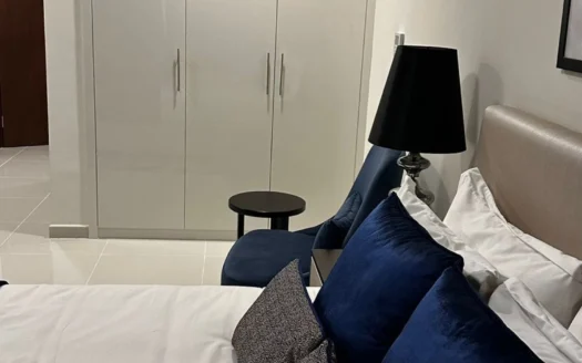 Modern | High Floor | Bright & Spacious