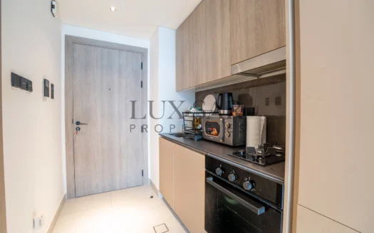 Modern Studio | Prime Area | Great Connectivity