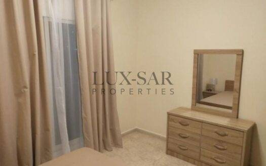 Next to Mall and Park | 1 BR | Community View