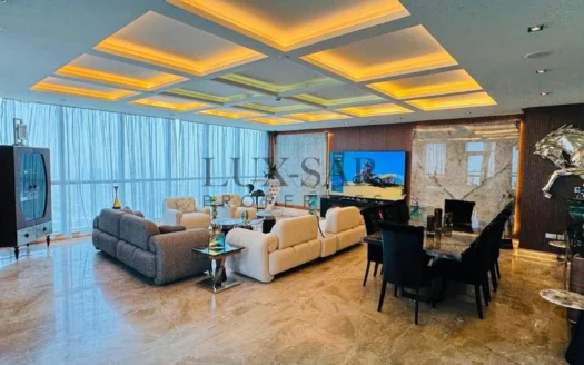 Panoramic views | Luxurious PH| Upgraded