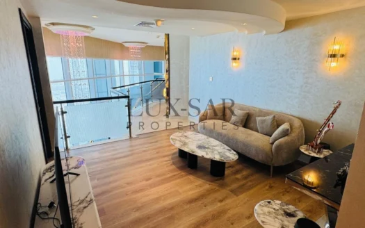 Panoramic views | Luxurious PH| Upgraded