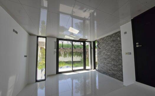 XU-AB Type | 3-Bedrooms + Maid Townhouse