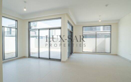 Brand New 4BR Villa + Maids Room | The Pulse