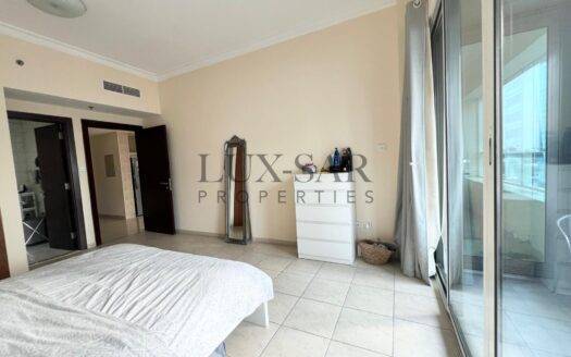 Modern Apartment | Lake View | Move In Ready