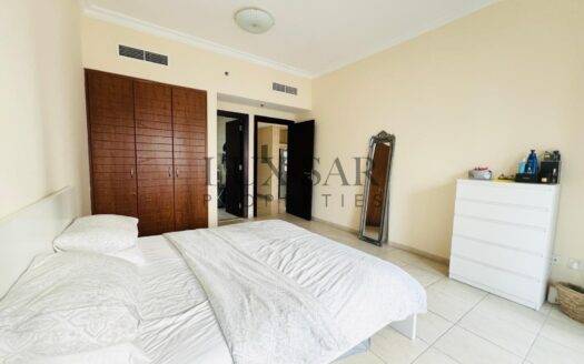 Modern Apartment | Lake View | Move In Ready