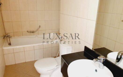 Huge and Bright | Vacant | with Balcony