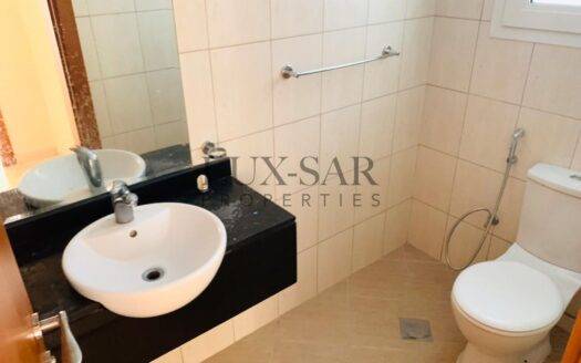 Huge and Bright | Vacant | with Balcony