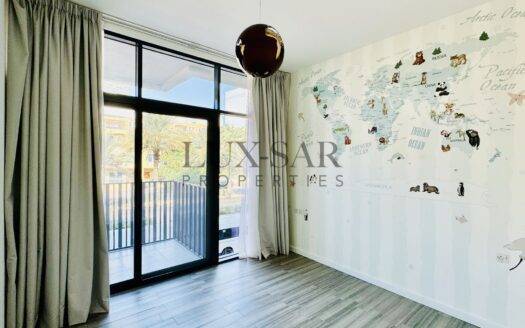 Rare Duplex | Spacious and Bright | Unfurnished