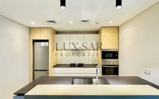 Big Layout | Maid Room | Fitted Kitchen