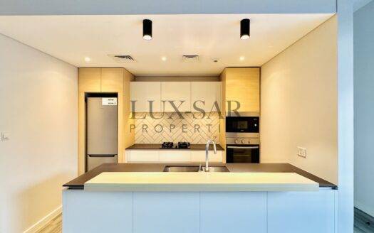 Big Layout | Maid Room | Fitted Kitchen