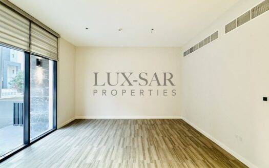 Big Layout | Maid Room | Fitted Kitchen