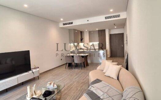 Modern 1BR with Canal View | Peninsula One | Bbay