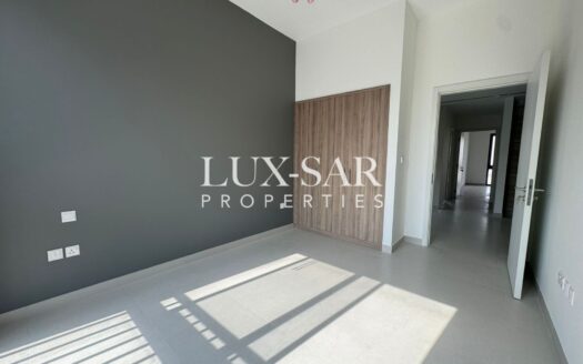 4BR + Maid | Single Row | Park and Lake View