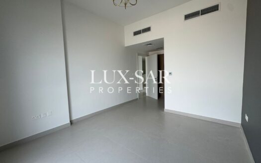 4BR + Maid | Single Row | Park and Lake View