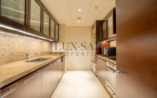 Well used space | Single left | Unfurnished