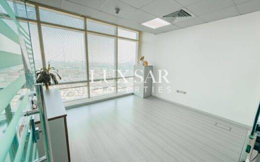 A Grade I Fitted I DMCC I High Floor