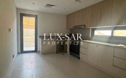 Elegant 4BR Study + Maids Room | vacant