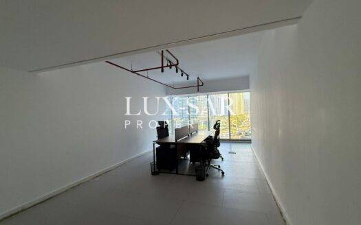 Arch Tower | Office Space | Near Metro