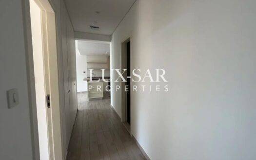 Stunning 2 Bedroom | Pool View | Ellington