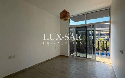 Stunning 2 Bedroom | Pool View | Ellington