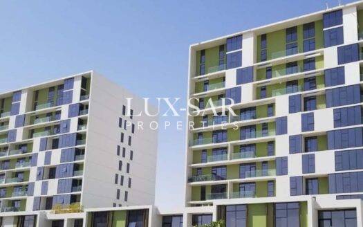 Spacious and Bright | 1 BR | Nice View | Rented