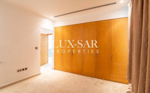 Spacious 4BR Villa | Largest Plot | For Family