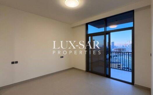 Pool View | Brand New | Mid Floor | Investment