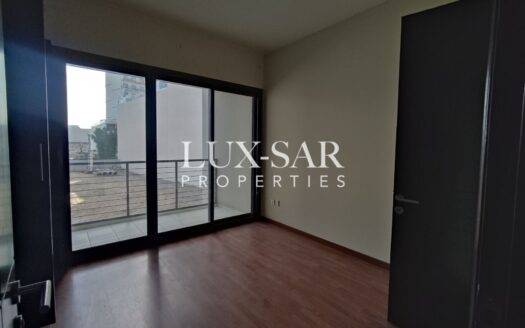 Modern High Ceiling | 3BR+Basement | Park View