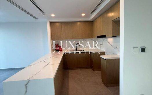 Spacious 3BR | Private Balcony | Vacant