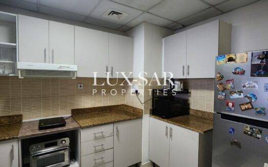 12 Cheques | Spacious Layout | Bright Unit