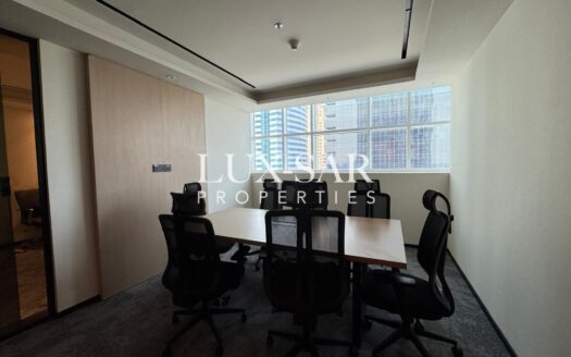 Premium Office Space | Vacant | Fully Furnished