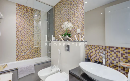 Burj Khalifa Views | Furnished | Spacious Layout