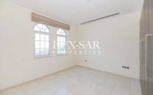 Family Home |Vacant|Single Row