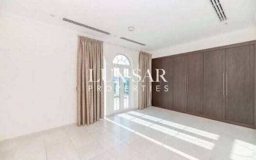 Family Home |Vacant|Single Row