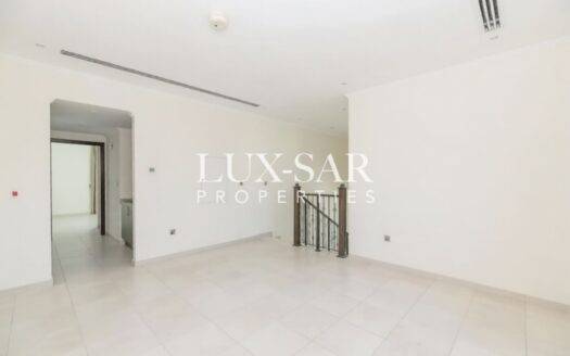 Big Garden | Internal Unit | Steps from the Park