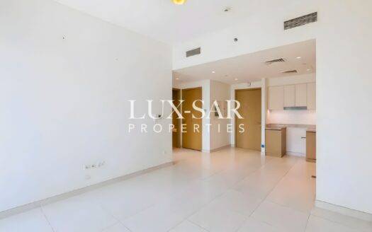 Pool View | Chiller Free | Prime location