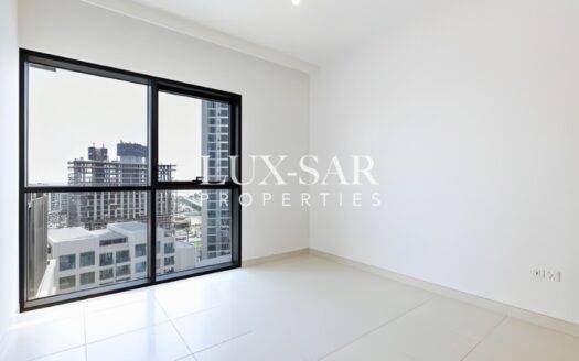 Pool View | Chiller Free | Prime location