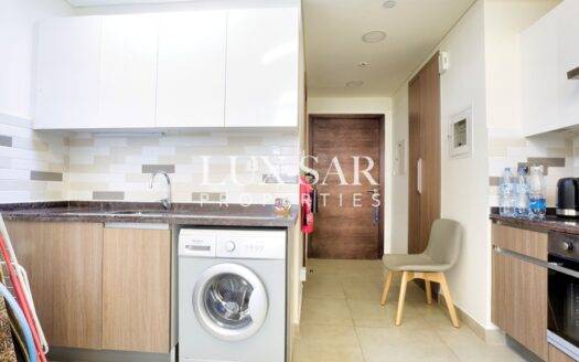 Furnished Studio | High ROI | Vacant | Azizi Plaza