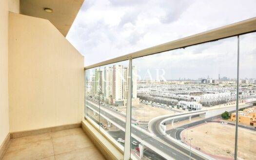 Furnished Studio | High ROI | Vacant | Azizi Plaza