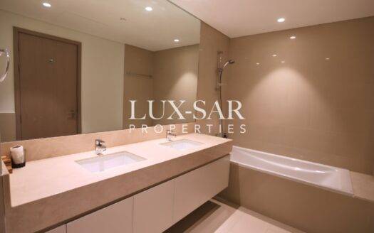 High Floor | Vacant | Corner Layout